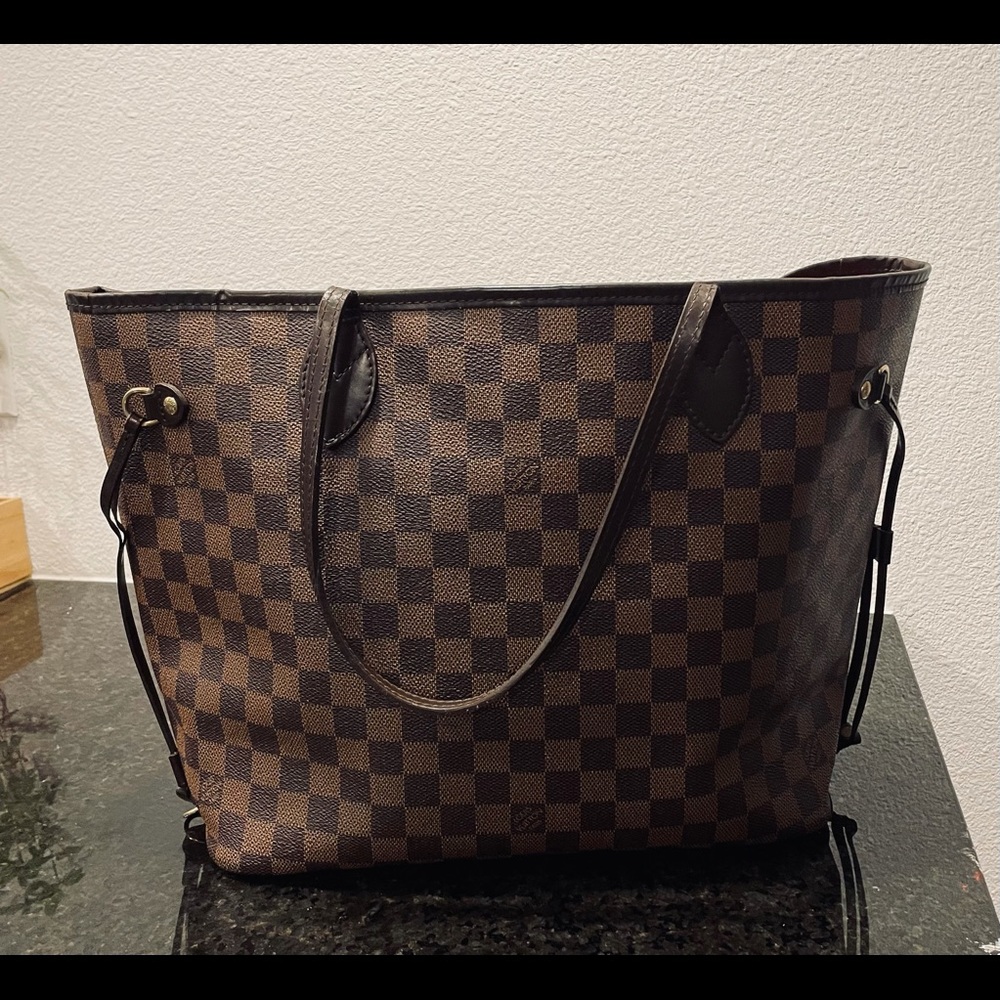 Louis Vuitton Damier Ebene - Picture 8 of 11